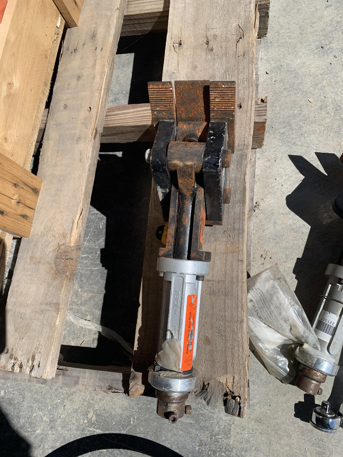 2021 PETOL P95-525