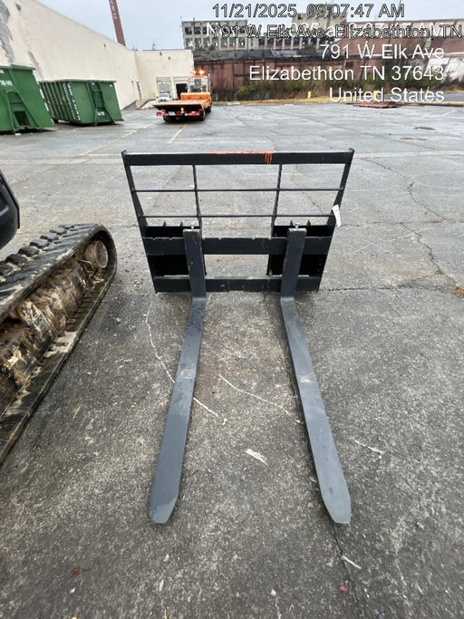 2025 ARROW MATERIAL HANDLING 48" Pallet Forks - Arrow
