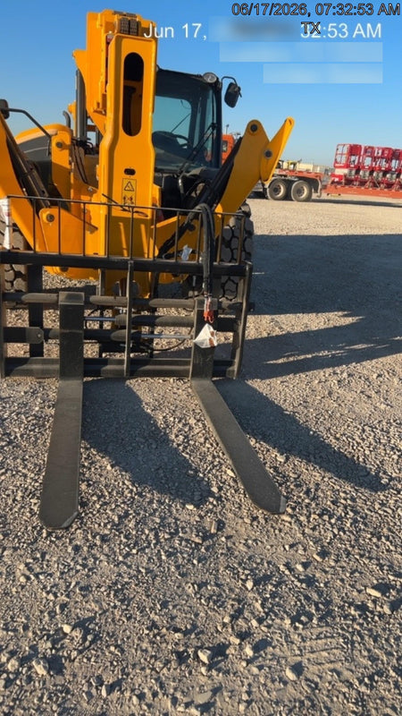 2026 JCB 400/F7377