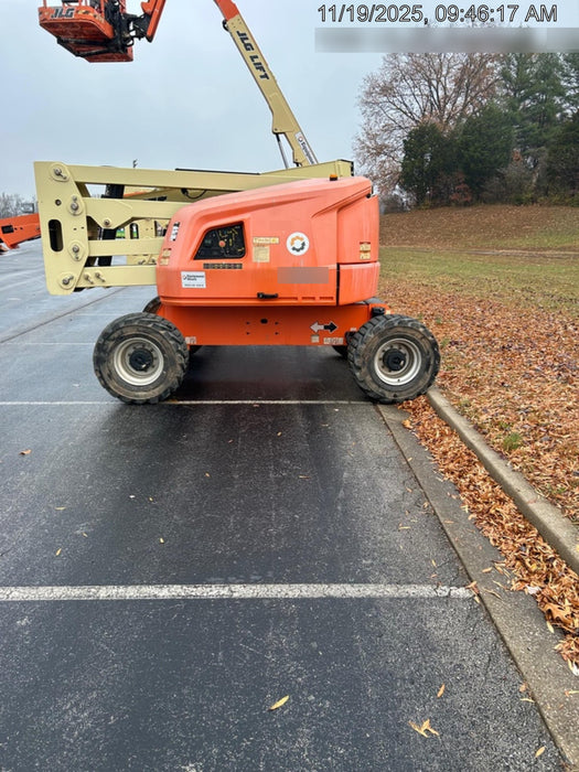 2019 JLG 450AJ