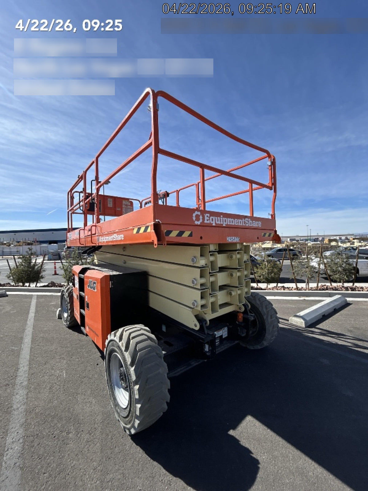 2023 JLG RT4394
