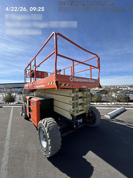 2023 JLG RT4394