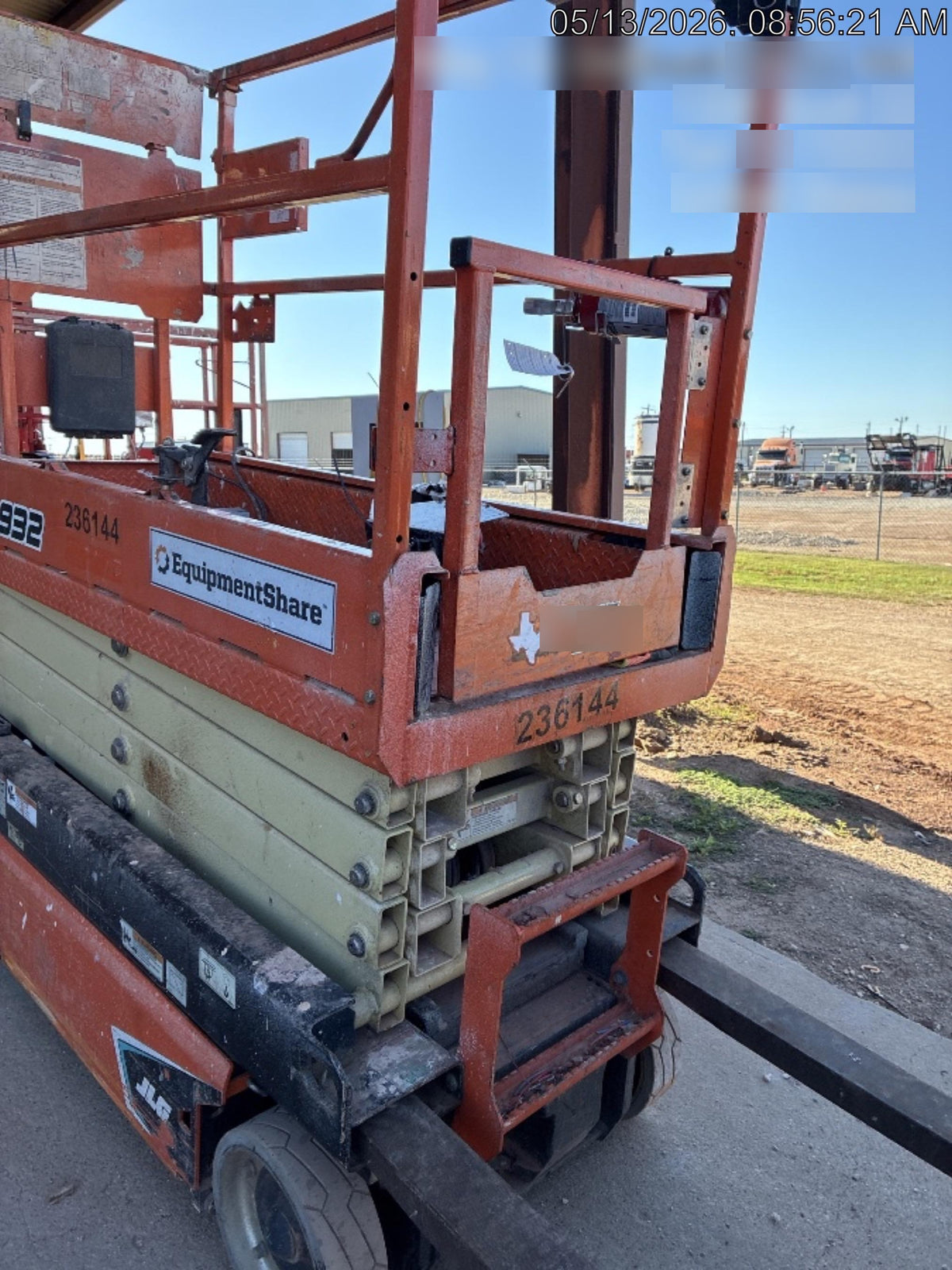 2022 JLG ES1932