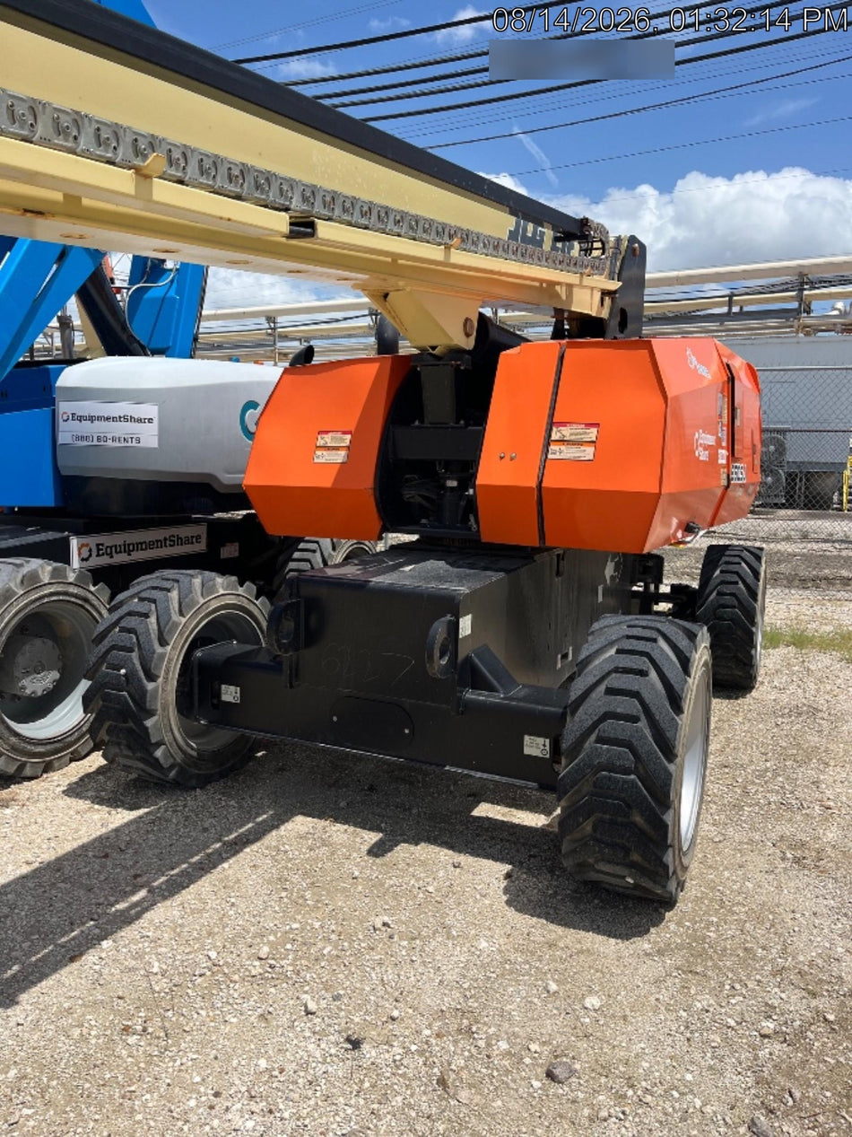 2023 JLG 860SJ