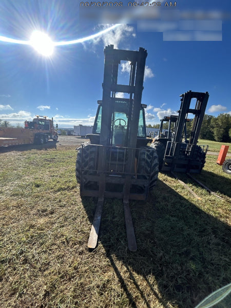 2021 CASE 586H