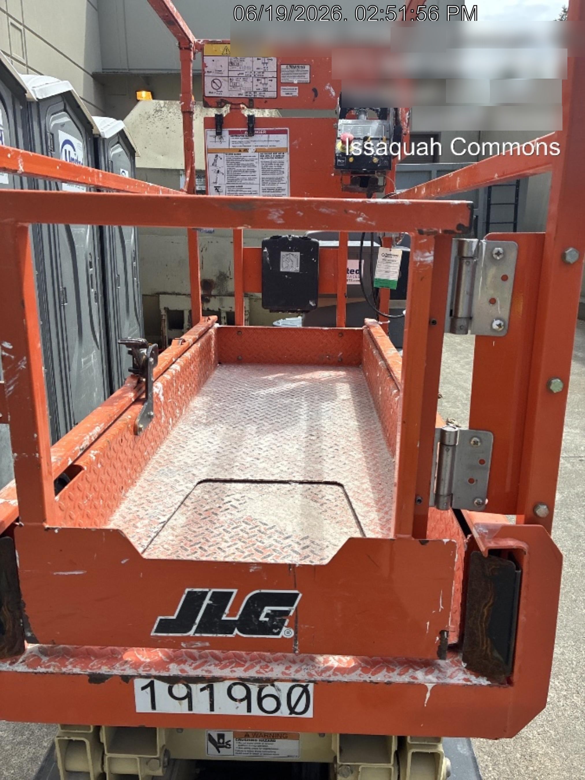 2021 JLG ES1932