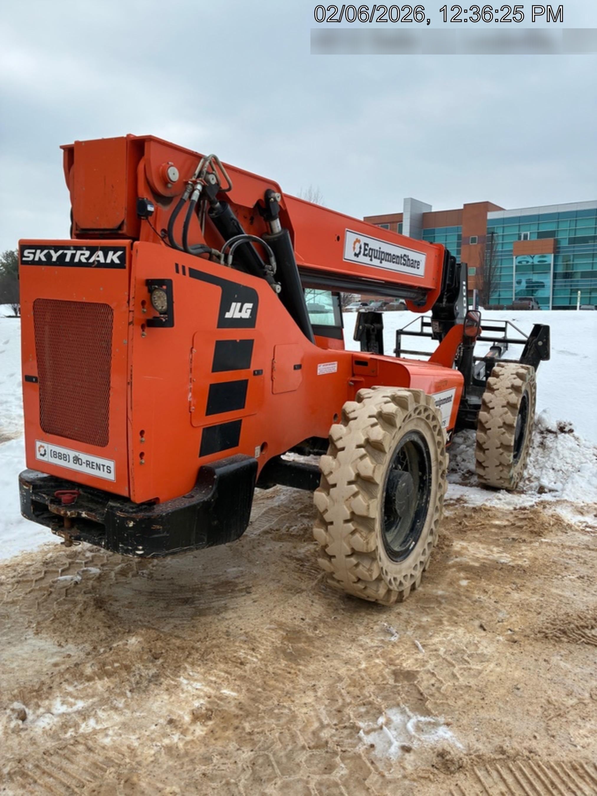 2022 SKYTRAK 10054