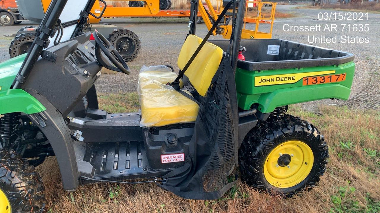 2021 John Deere XUV560E GATOR 4WD Utility Cart - 2-Seat, GAS, Canopy - ROPS, Windshield