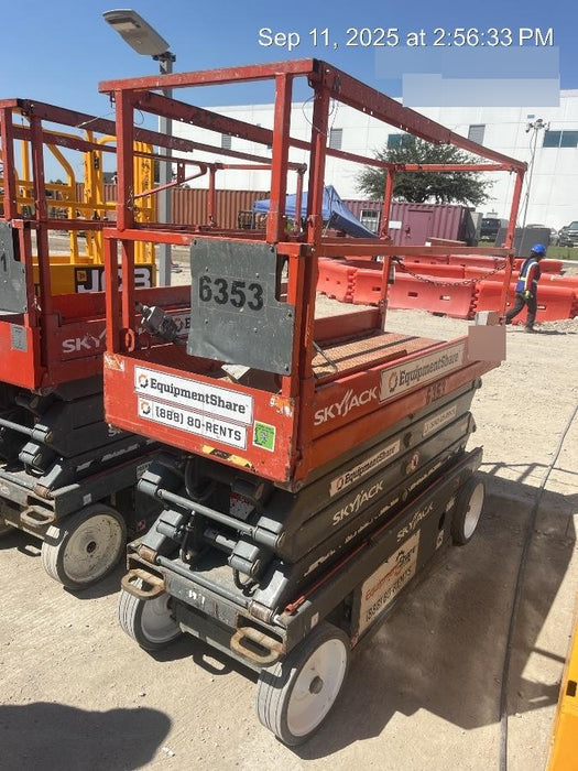 2017 Skyjack SJIII-3226 Skyjack SJ3226, Trojan Battery Set, Extended Warranty 5yr/5k hr