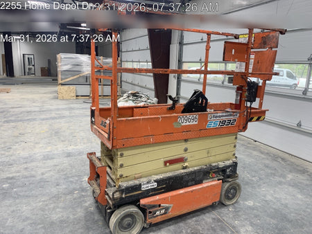 2022 JLG ES1932