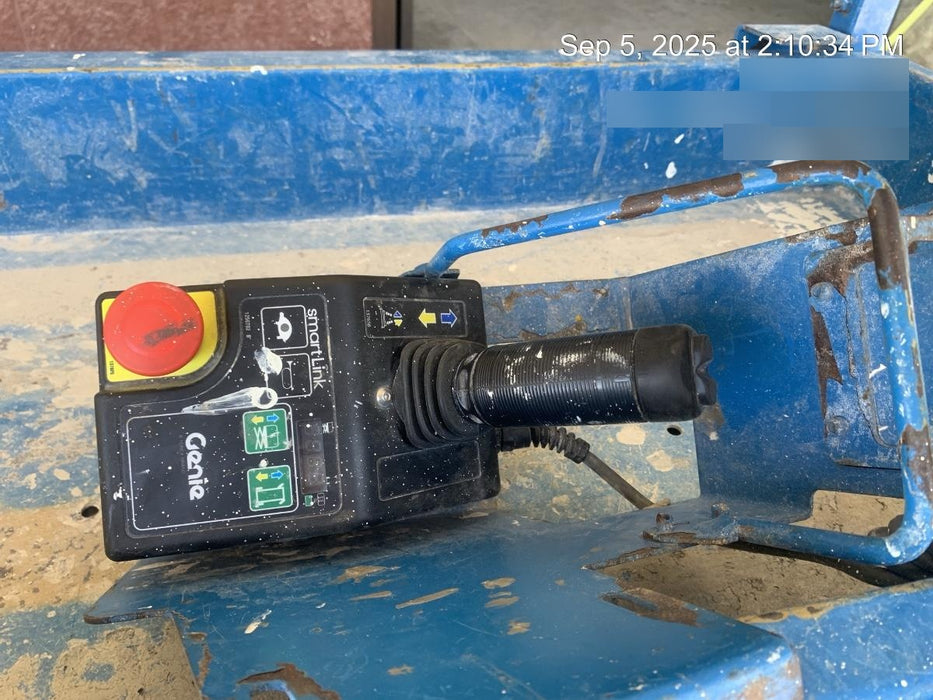 2019 Genie GS-1930 Fixed rails with chain Entry