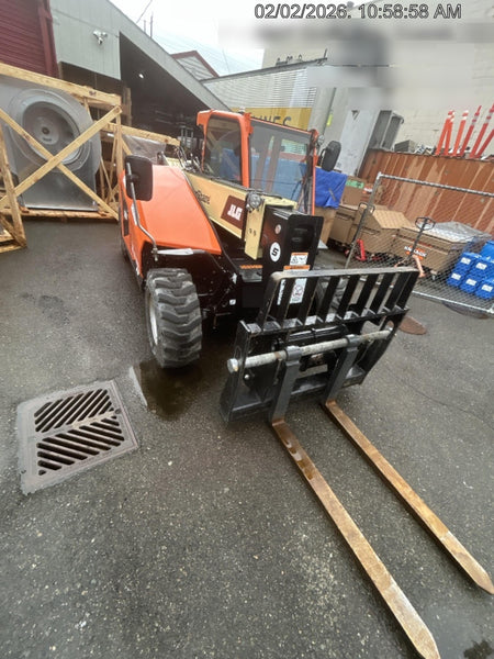 2025 JLG 519