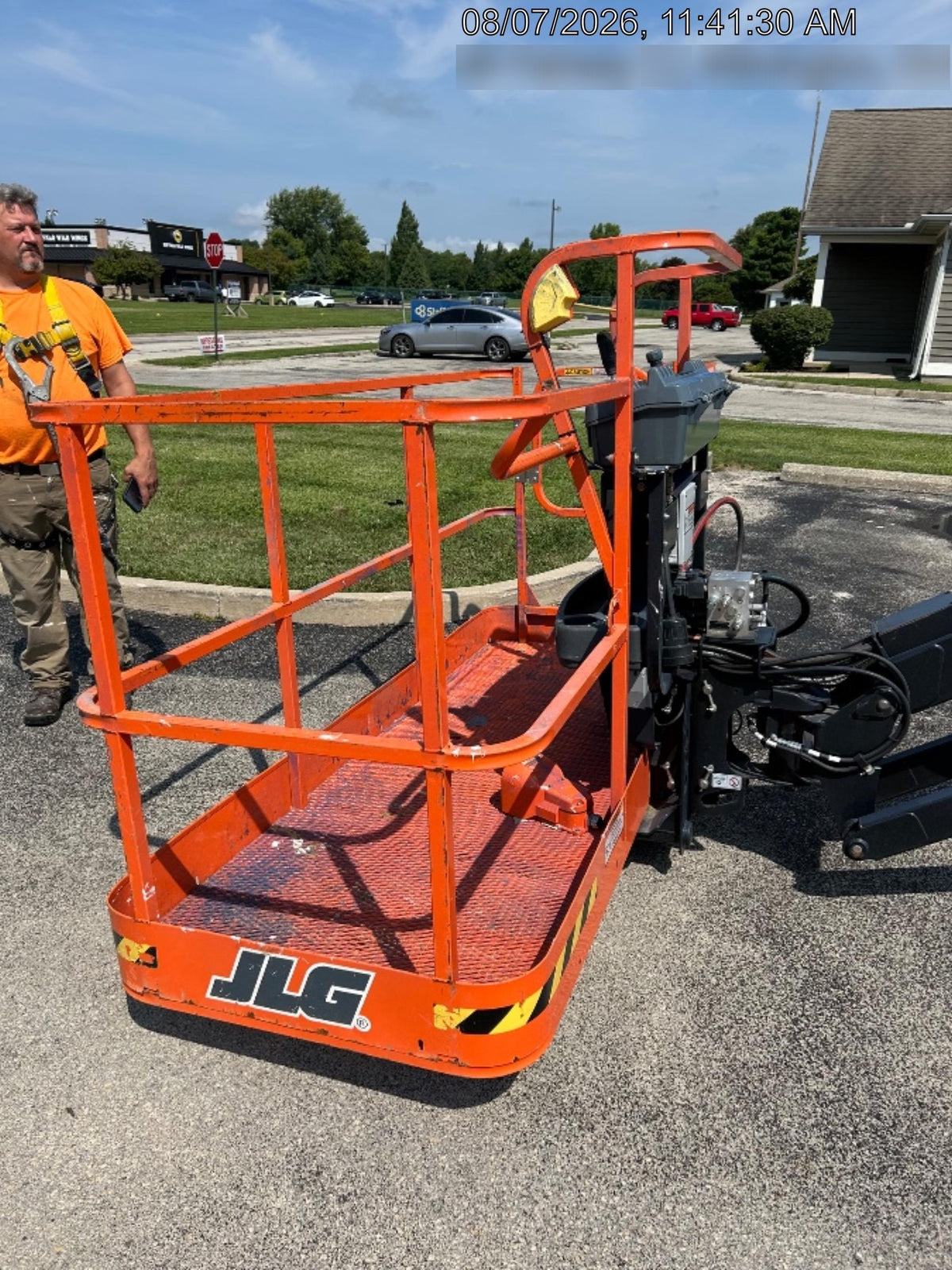 2025 JLG 660SJ