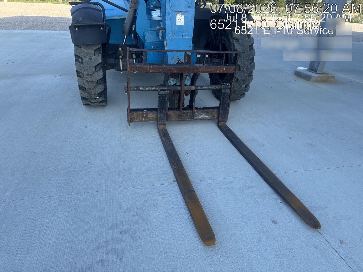2018 Genie GTH-636 Genie GTH-636 w/Open ROPS, Work Lights, Solid Tires, RH Cab Mesh, Beacon, 48" Carriage and Forks