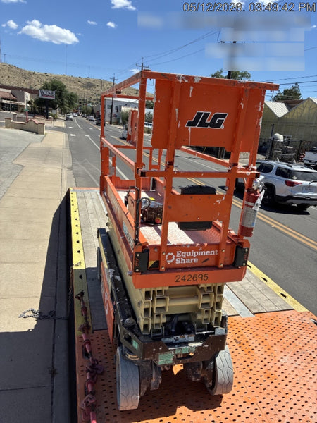 2022 JLG ES2632