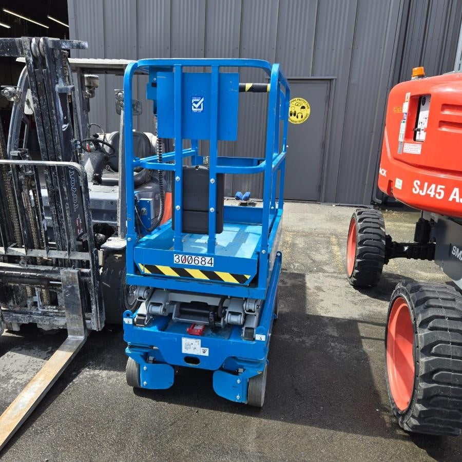 2023 GENIE GS-1432