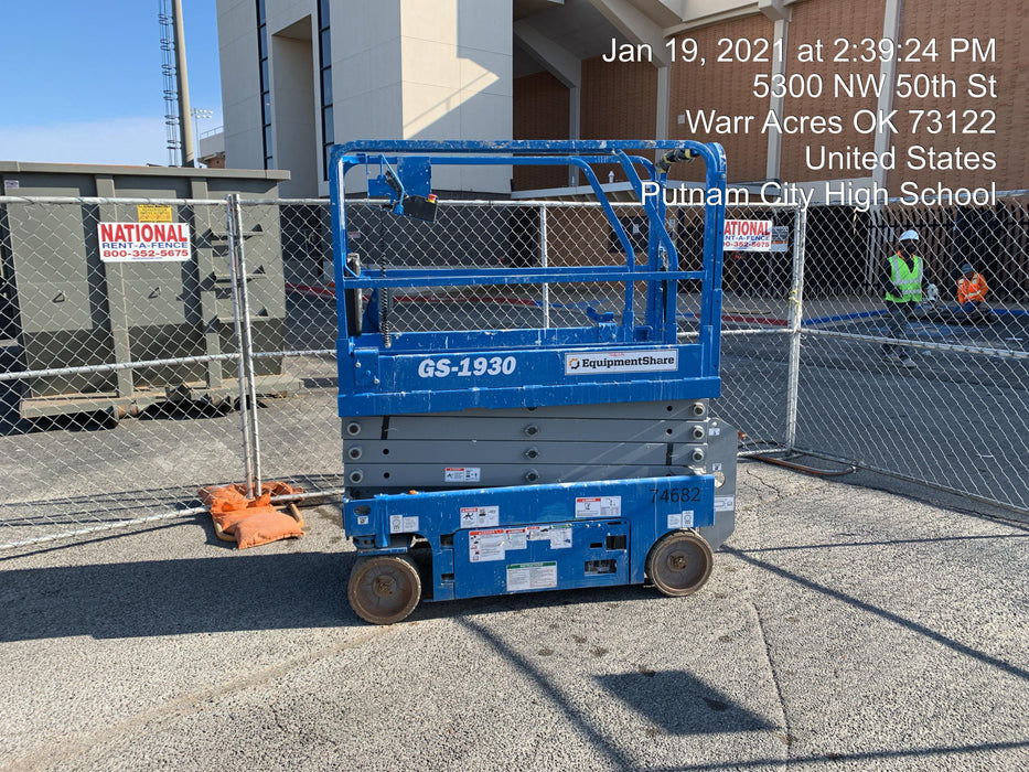 2020 Genie GS-1930 Fixed rails with chain entry gate - Pre A92.20