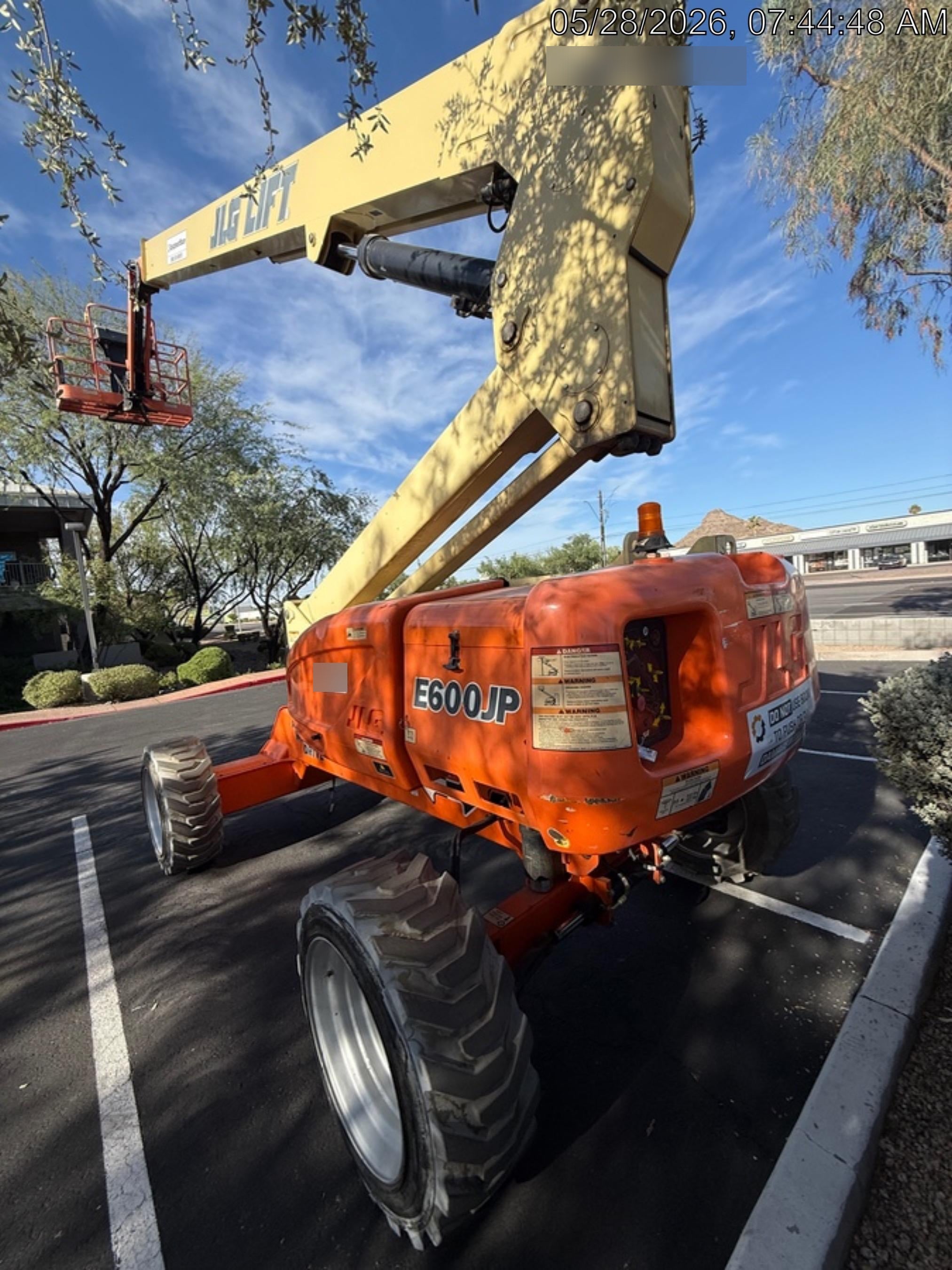 2019 JLG E600JP