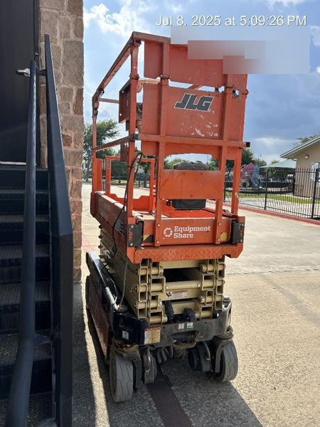 2022 JLG ES1932