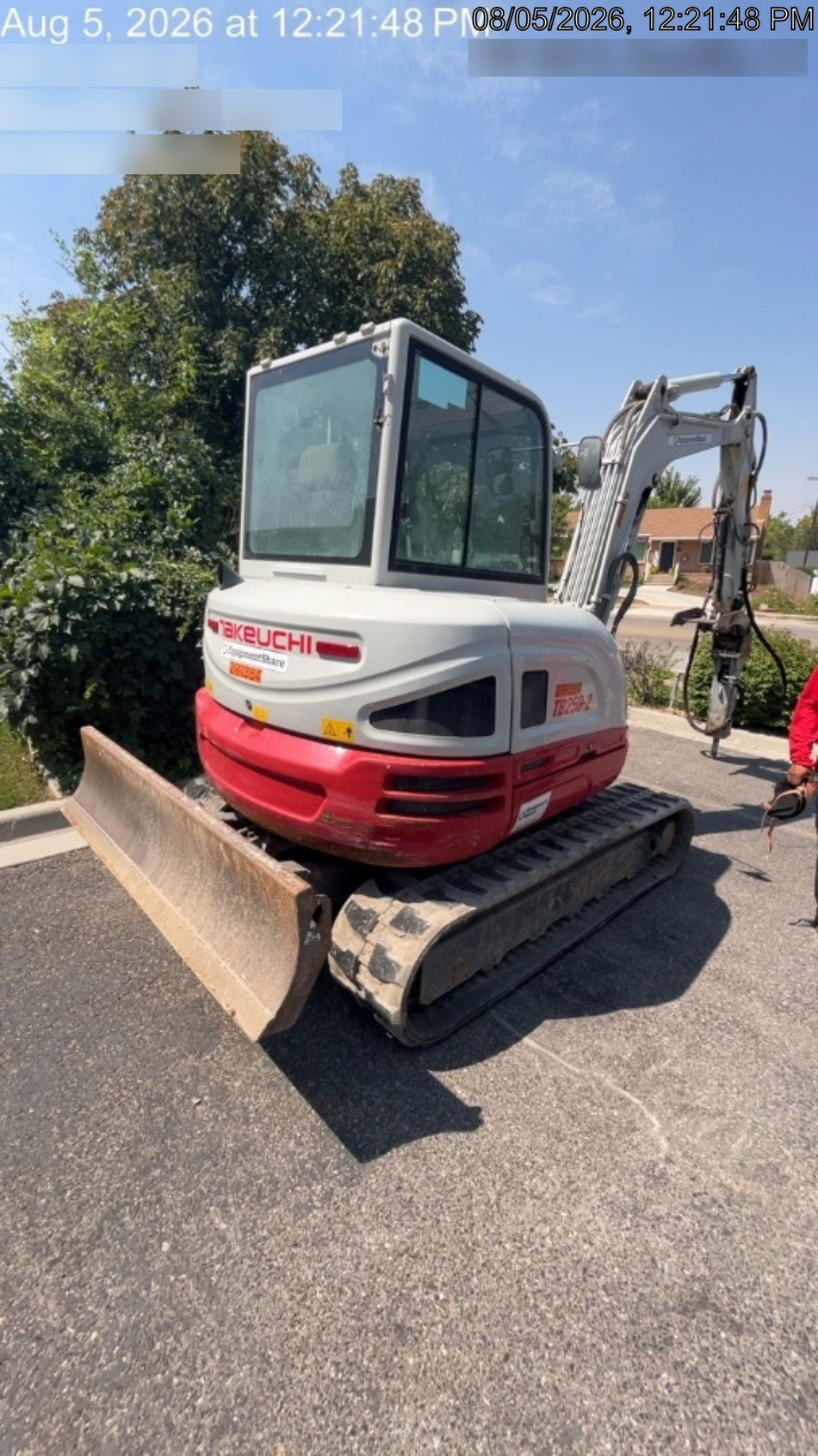 2023 TAKEUCHI TB250-2CR