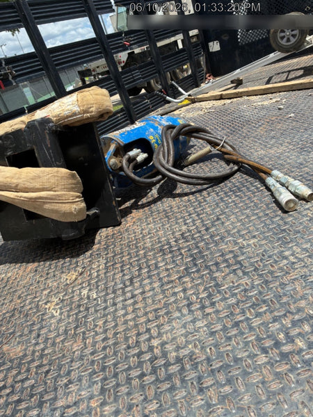 2024 AUGER TORQUE 3300-30