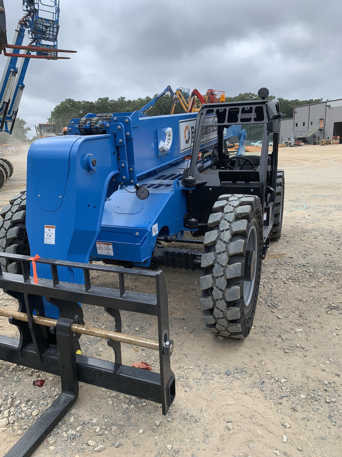 2022 GENIE GTH-844