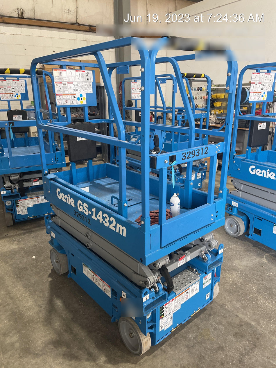 2023 GENIE GS-1432