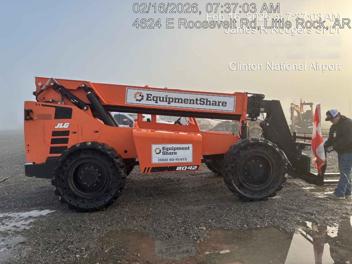 2019 SKYTRAK 8042
