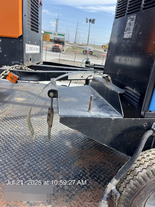 2019 Miller Electric BOBCAT 250 Standard w/Running Gear, Bracket, Hose