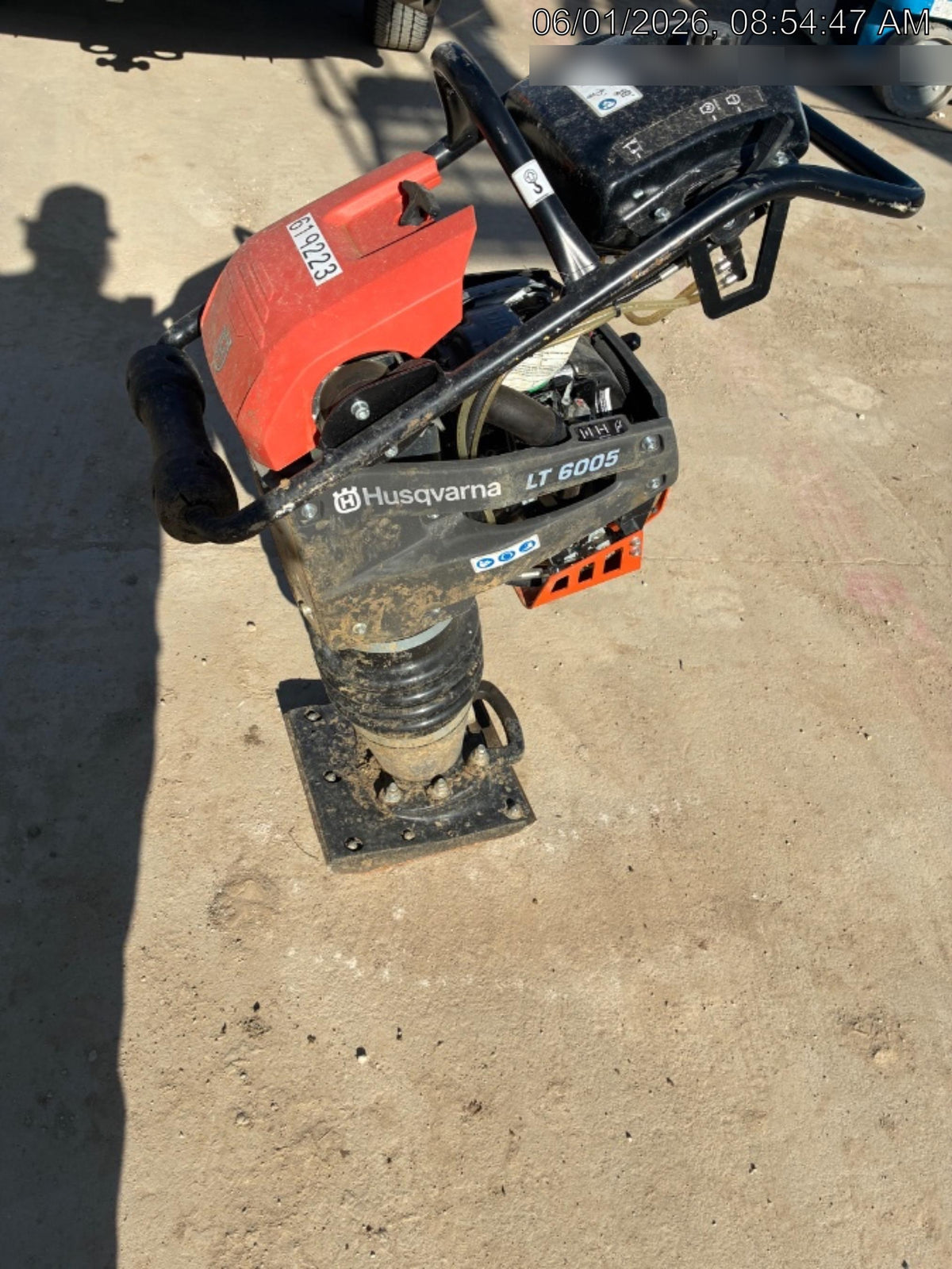 2025 HUSQVARNA LT6005