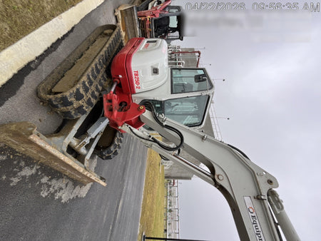 2024 TAKEUCHI TB250-2CR
