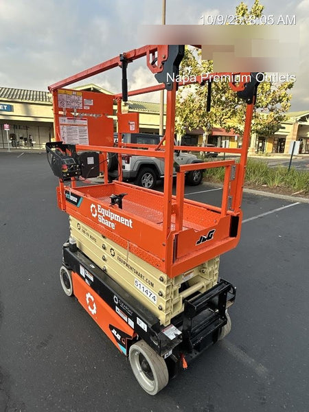 2025 JLG ES1932