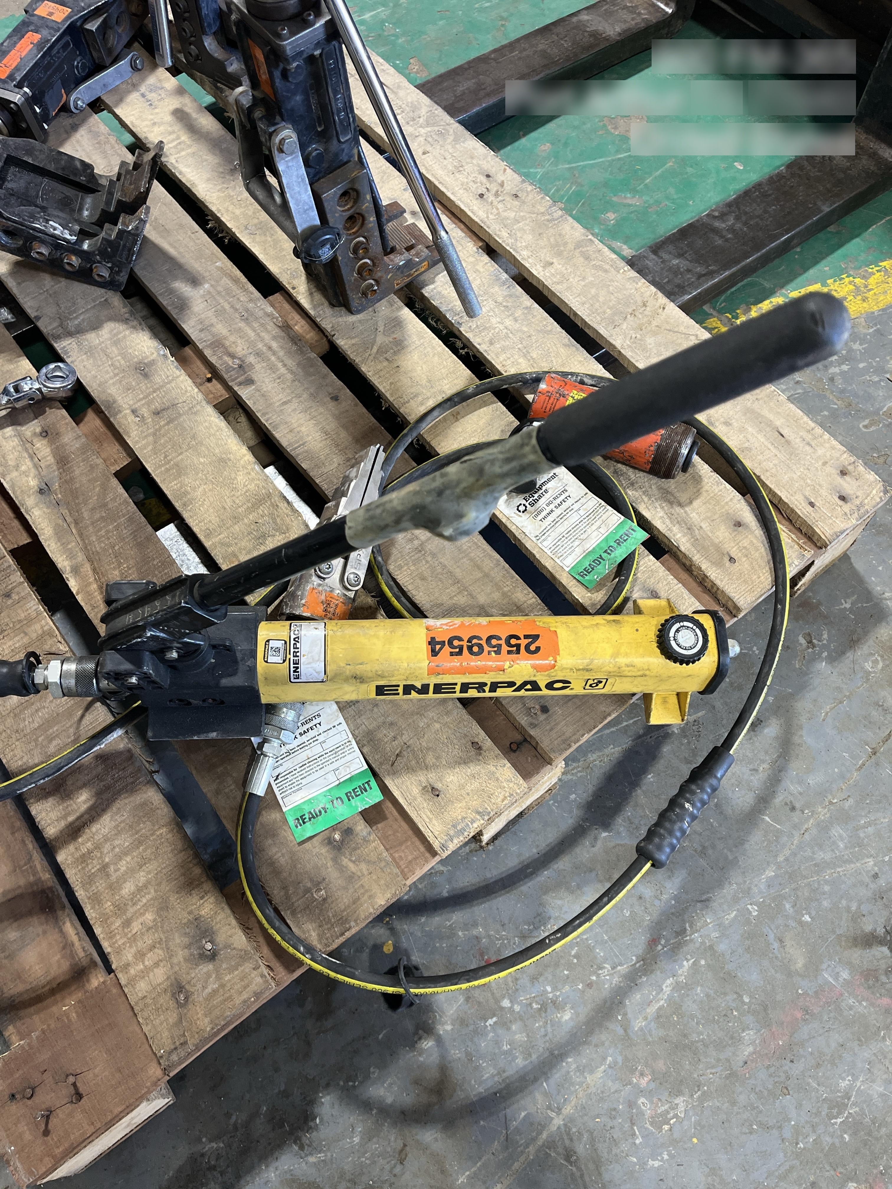 2022 ENERPAC P392