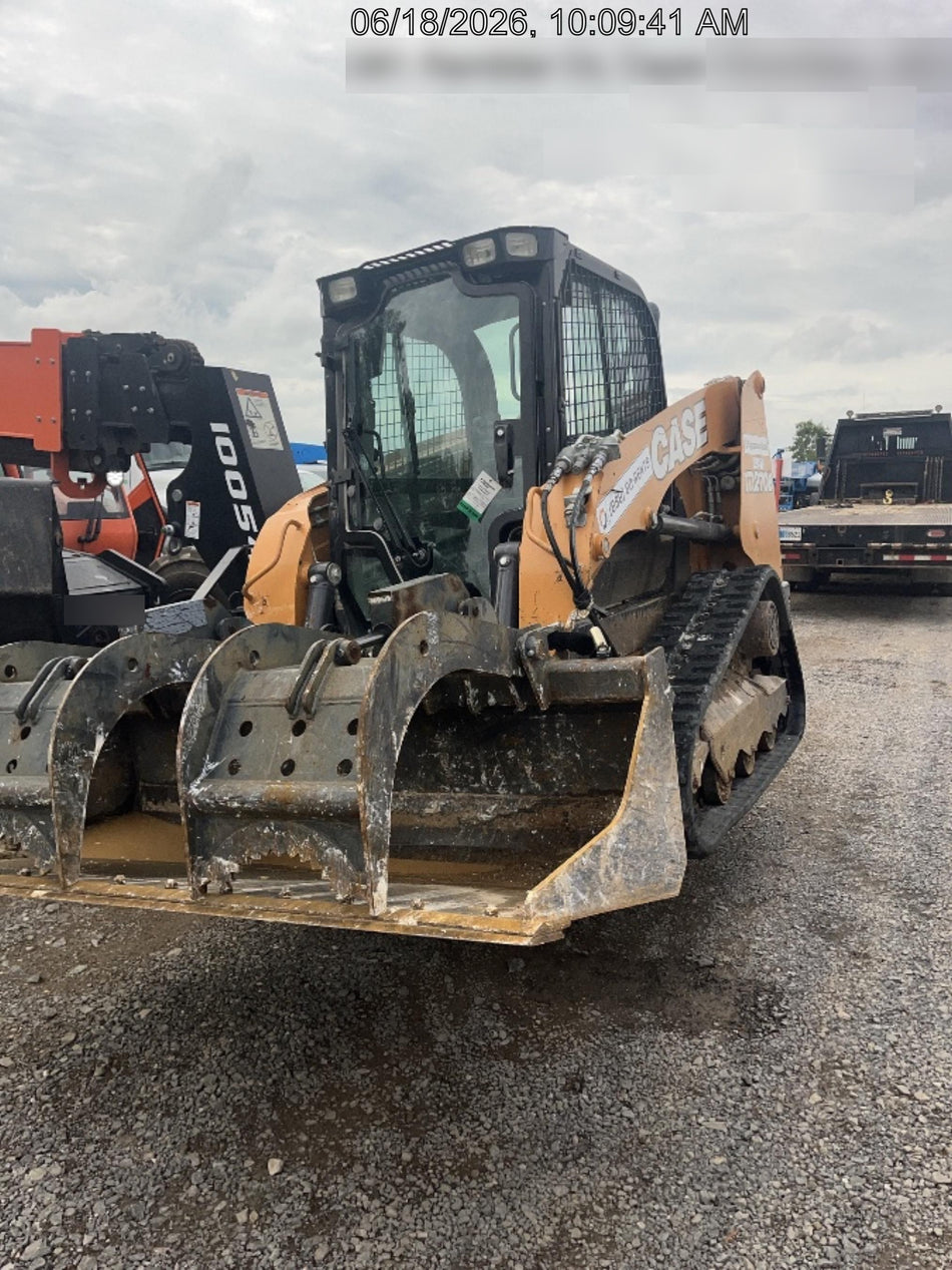 2021 CASE TR270B