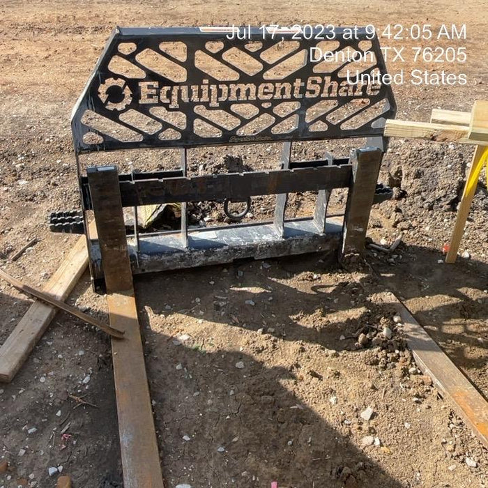 2022 PALADIN 48" Pallet Forks - Paladin