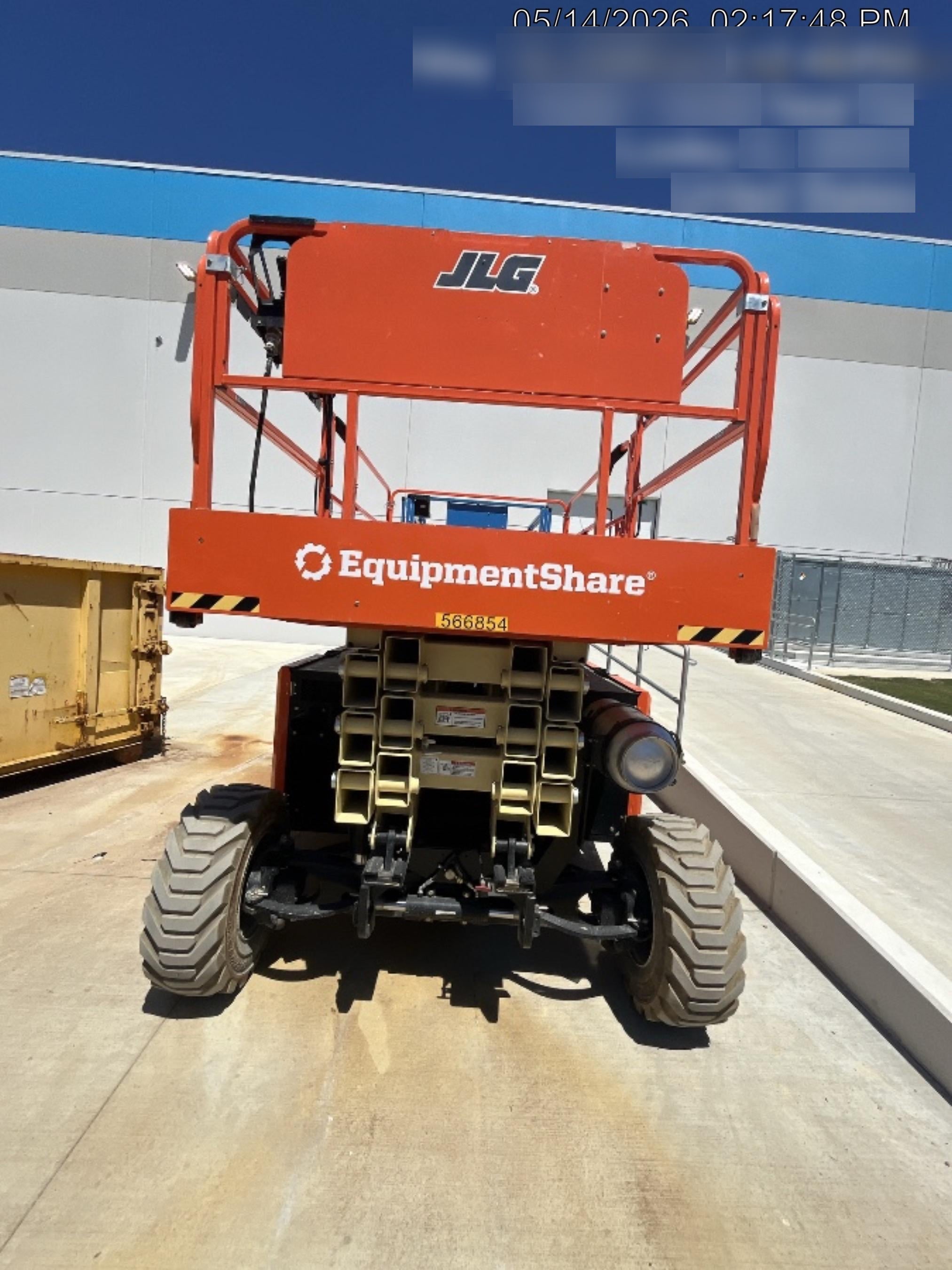 2025 JLG RT4394