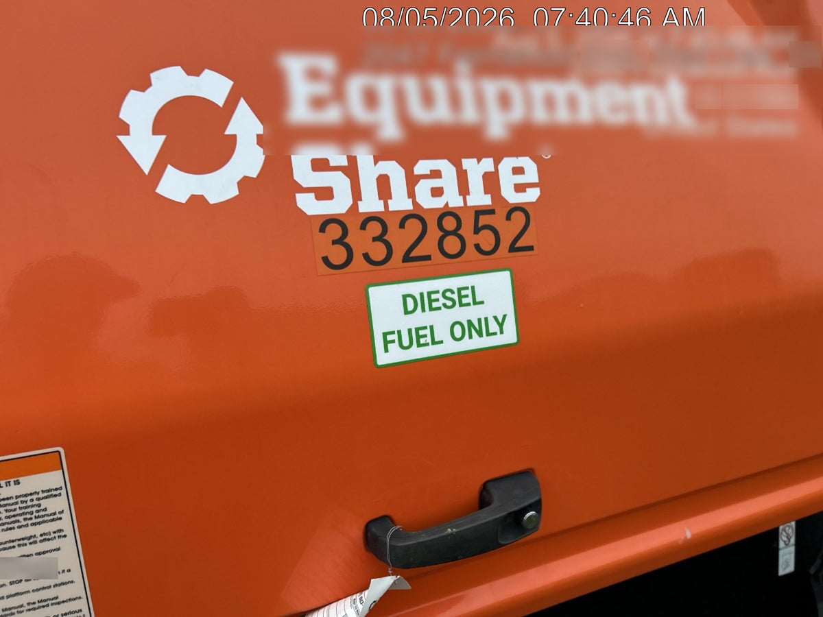 2023 JLG 660SJ