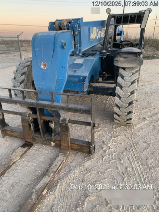 2017 Genie GTH-844 Genie GTH 844, Solid Tires, 60" carriage, Open ROPS