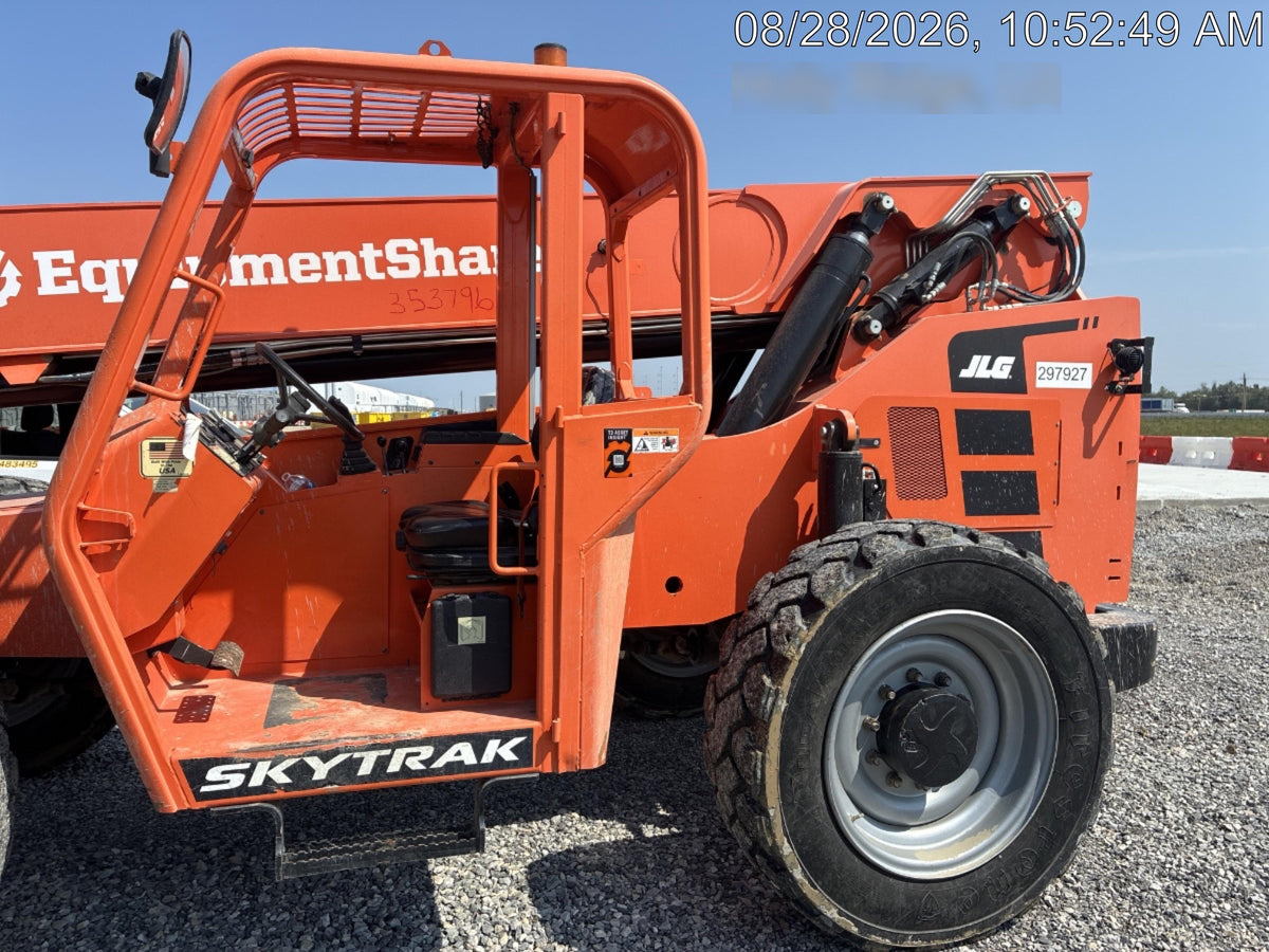 2023 SKYTRAK 12054