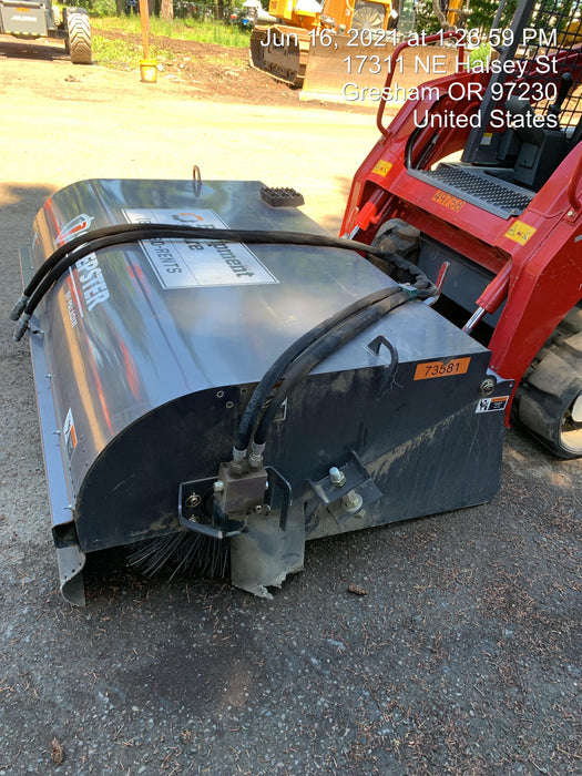 2020 PALADIN Sweepster SB72