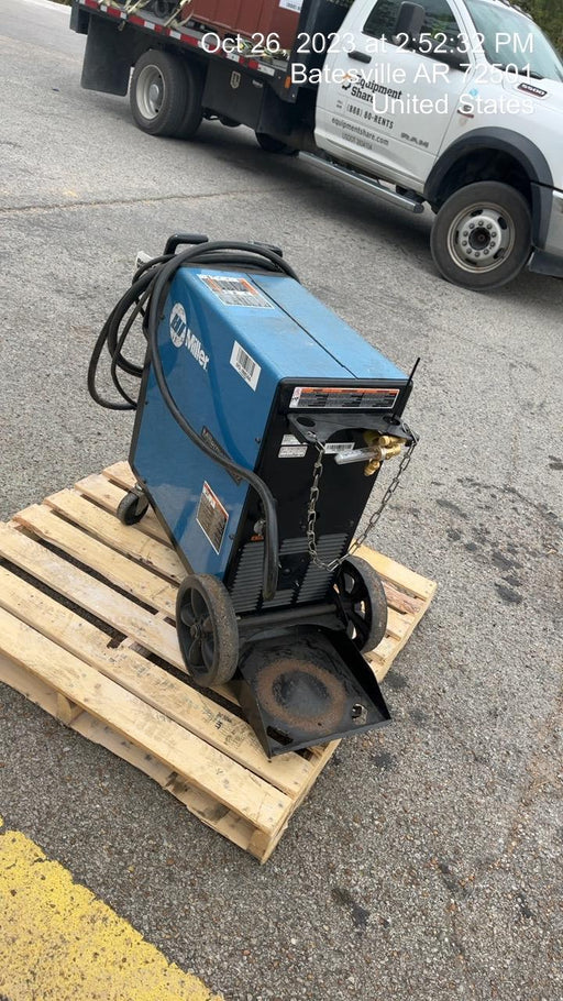 2019 MILLER ELECTRIC Millermatic 252