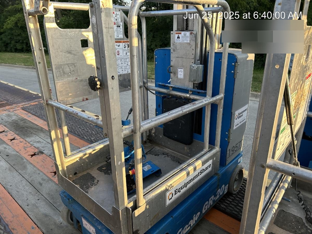 2019 GENIE GR-20