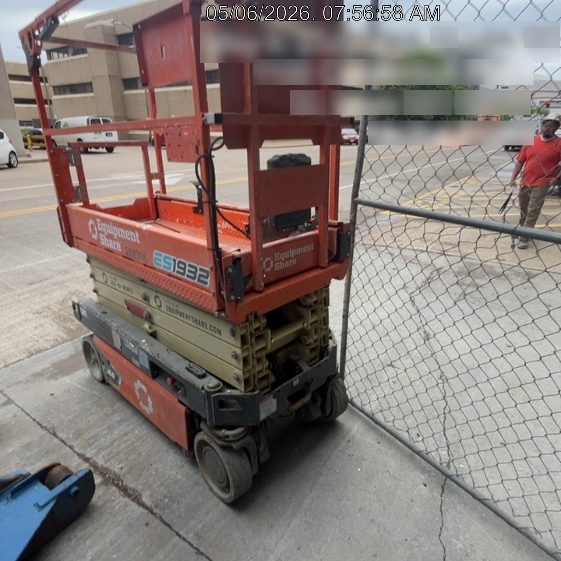 2022 JLG ES1932