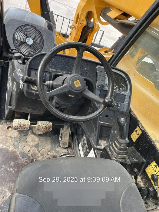 2020 JCB 512-56 Canopy, 74Hp, Solid Tires, Work Lights, Beacon, Aux Hydraulics, Back up Alarm, Lifting Eye, ES Decals