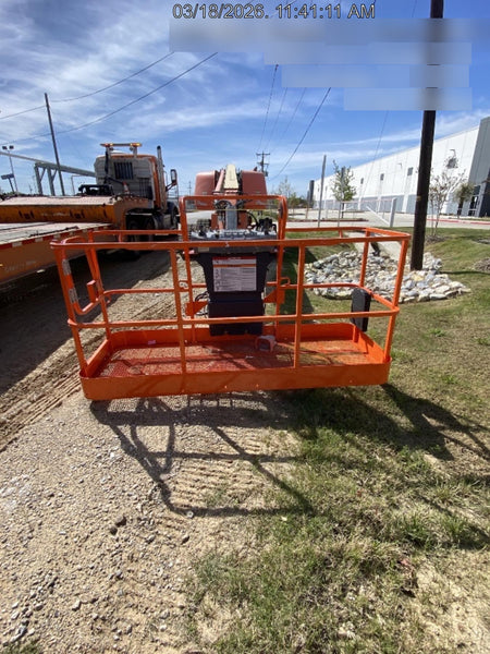 2021 JLG 660SJ Quad Track