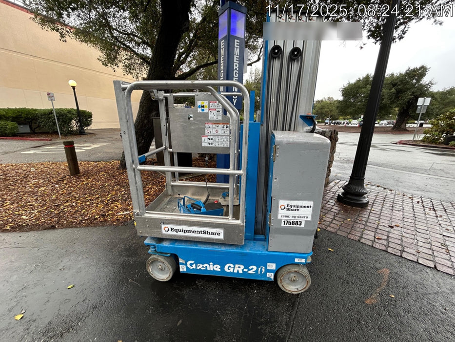 2021 GENIE GR-20