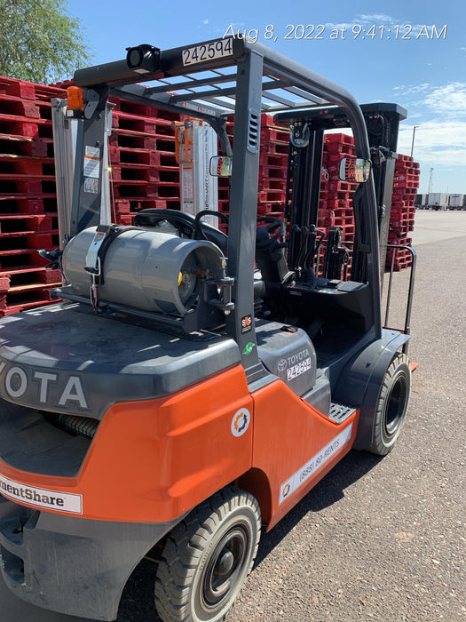 2022 TOYOTA 50-8FGU25