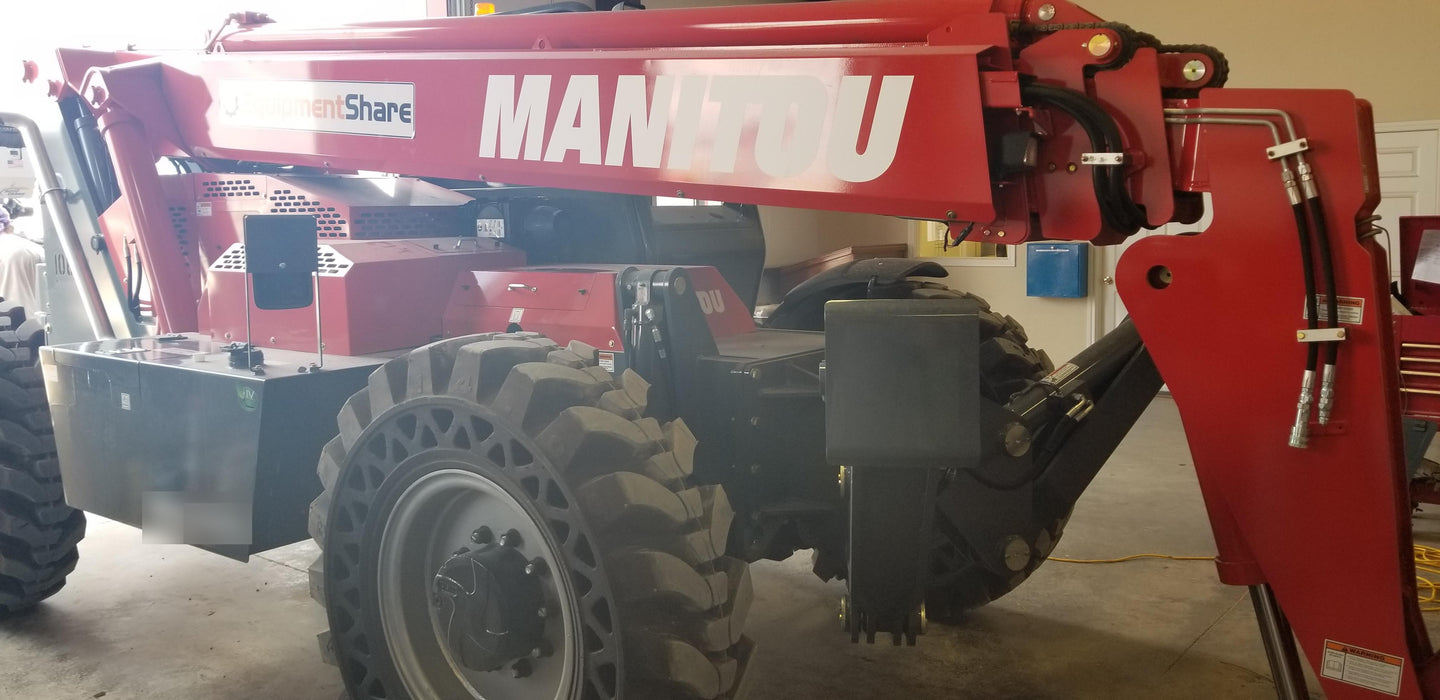 2018 Manitou MTA10055 Manitou MTA10055 - Canopy, Worklights, Beacon, 66" Carriage, 60" Forks, Solid Tires, Aux Hydraulics