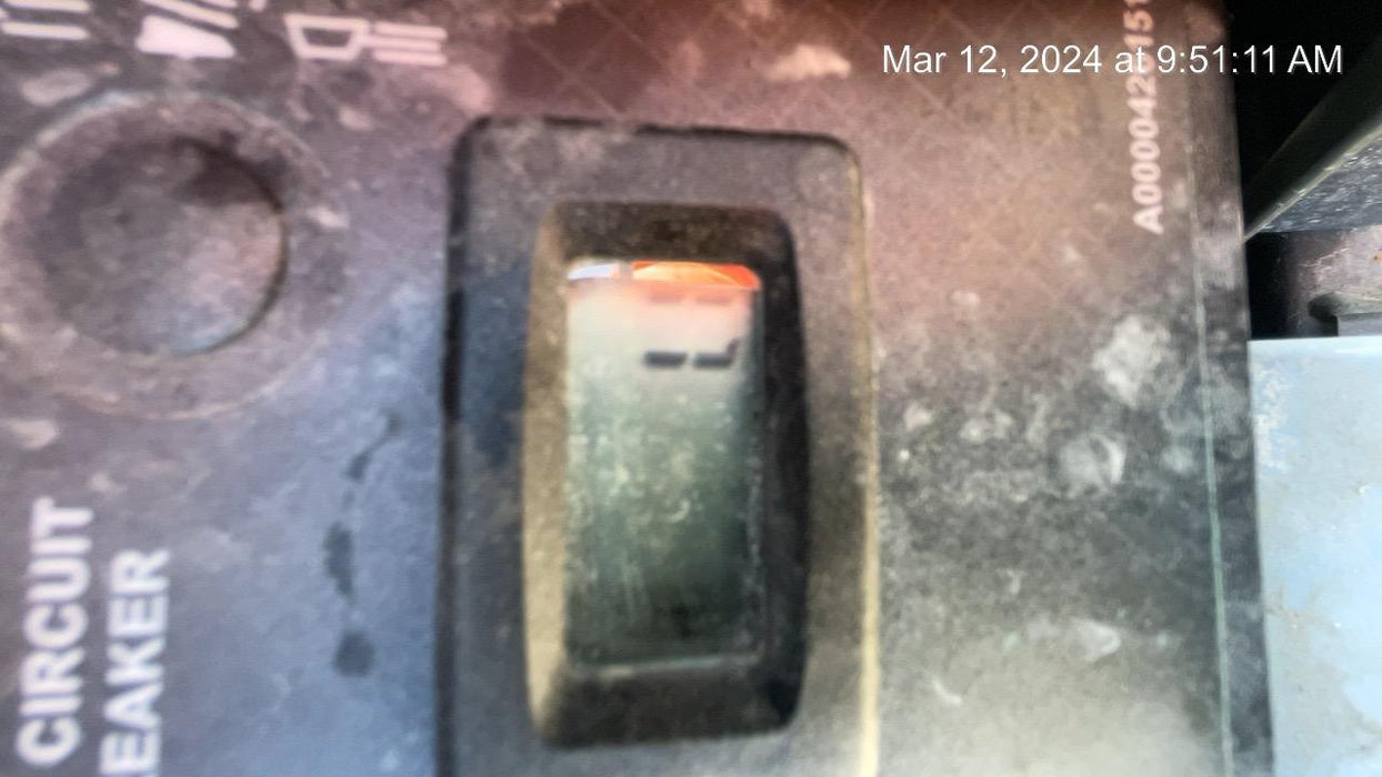 2024 Generac MLT2 Diesel, Flex Switch 120V Input, Powerzone Controller, 
(4) 320W LED Lights, 4kW Generator, 39.9 Gal Fuel Tank, 2" Ball, T3