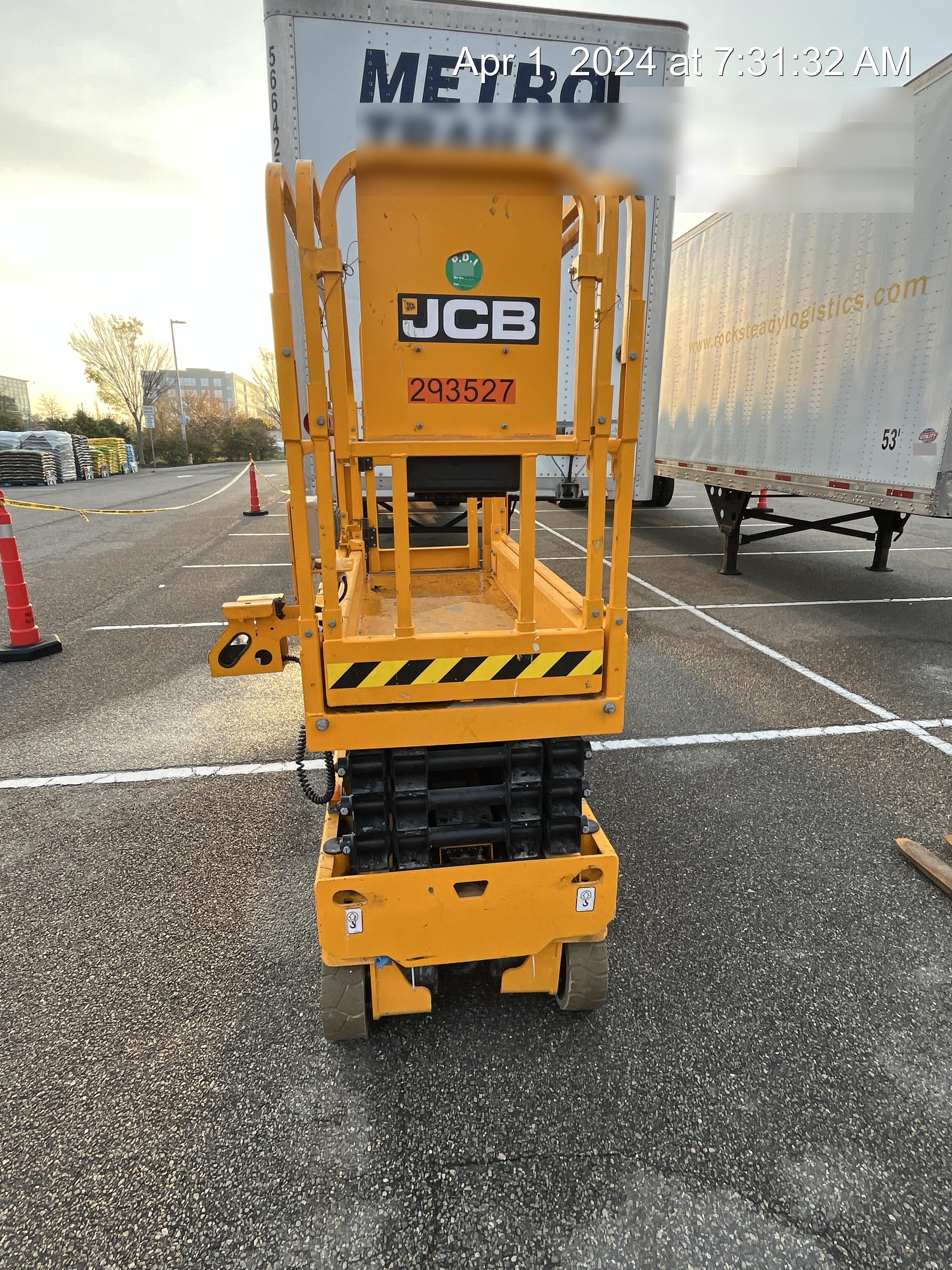 2023 JCB S1930E